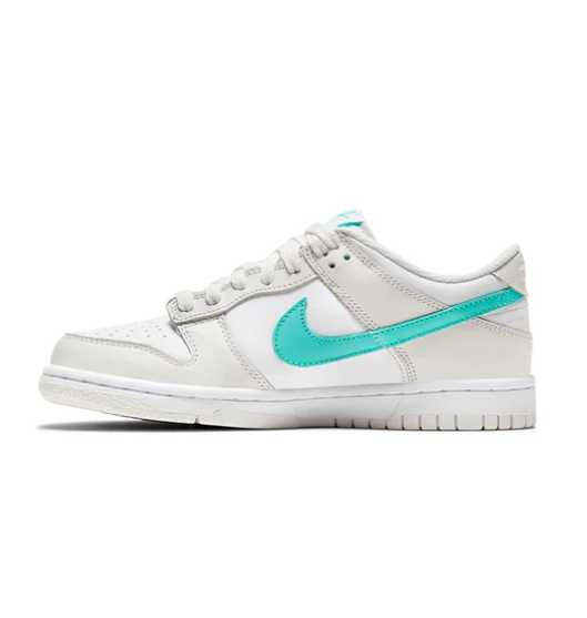 NIKE DUNK LOW BG