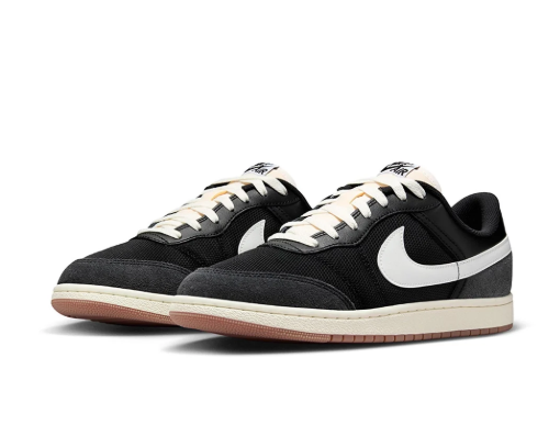 Jordan Skyline Low Black Summit White