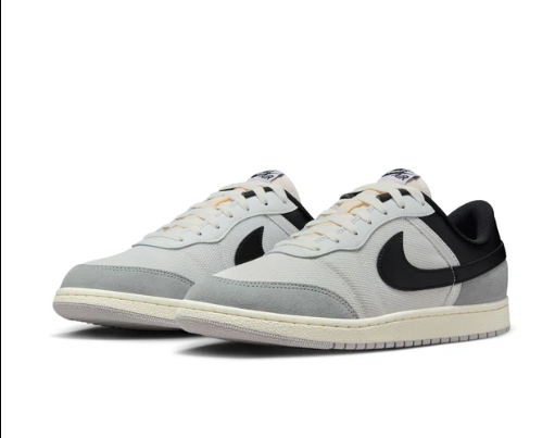 Jordan Skyline Low White Black Light Smoke Grey