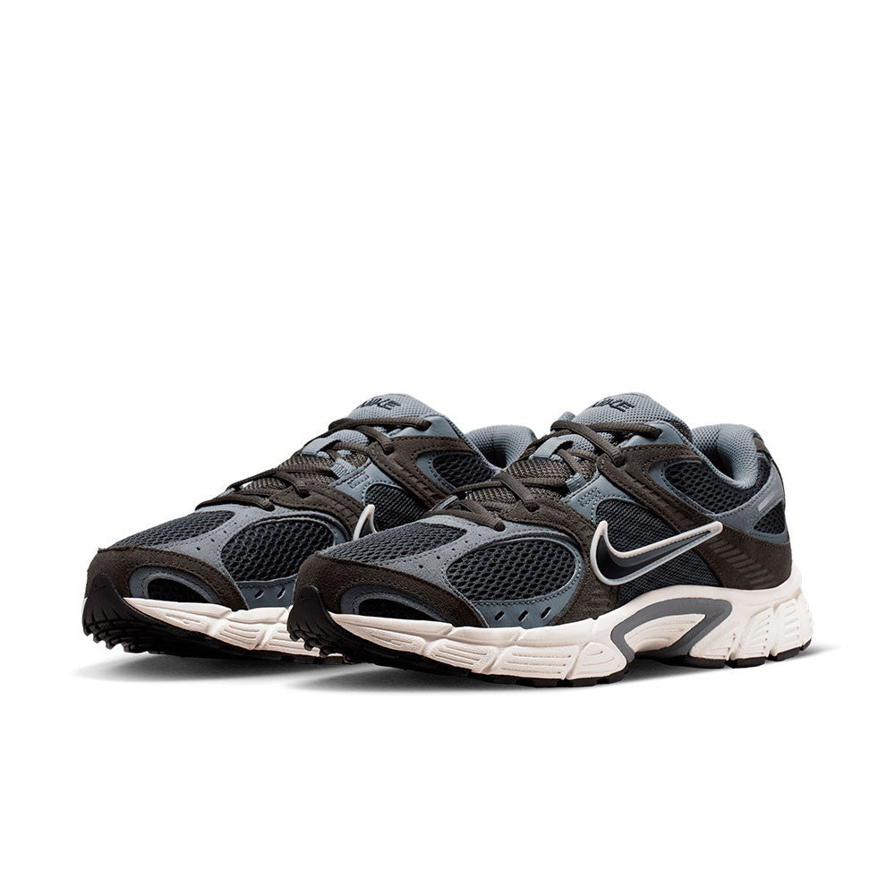NIKE V5 RNR NEGRA GAMUZA