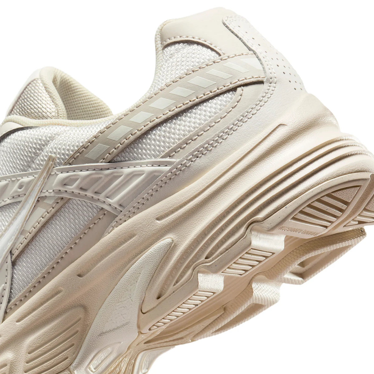 NIKE INITIATOR GIRL BEIGE