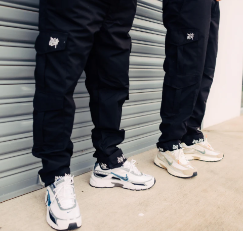 CARGO EXCLUSIVO NEGRO