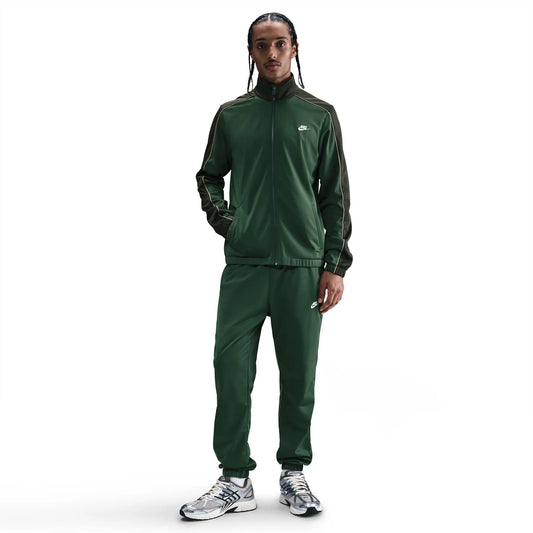 NIKE CLUB MEN CONJUNTO GREEN