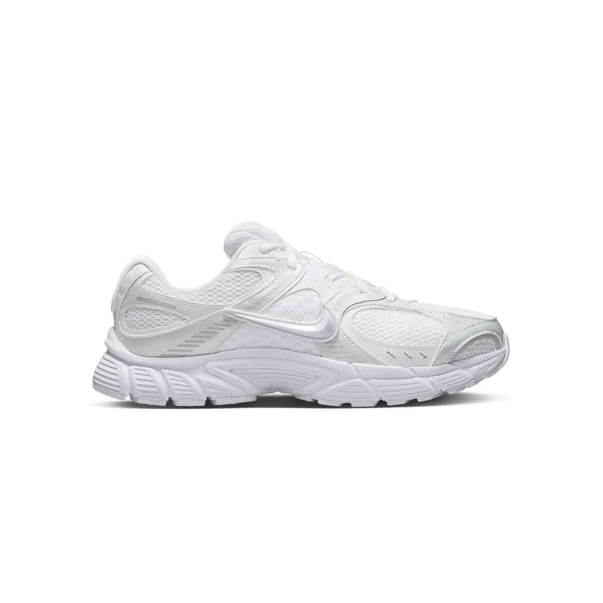 NIKE V5 RNR TRIPLE WHITE