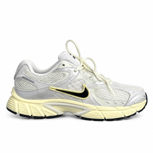 Nike V5 RNR BEIGE WHITE