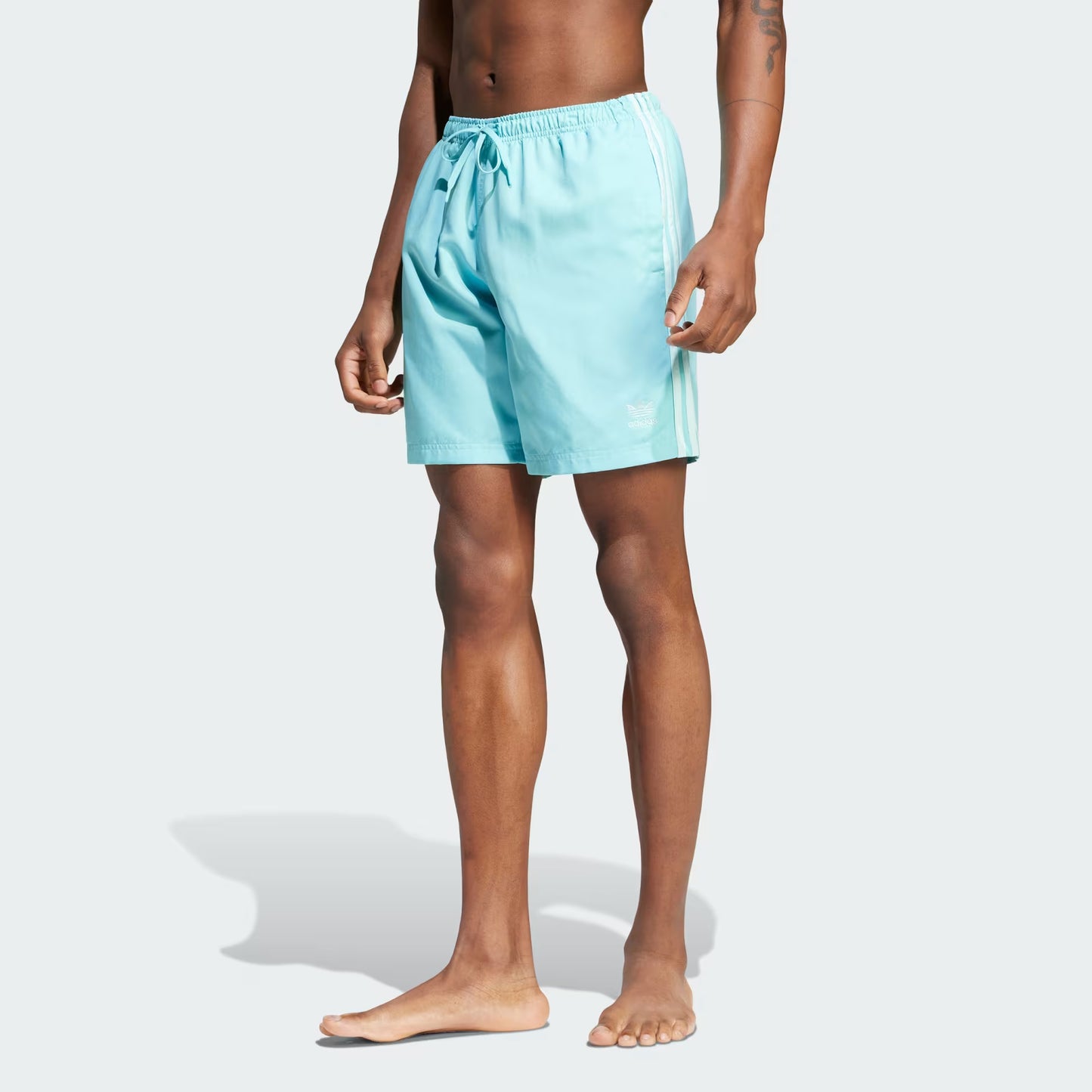 JD0961 ADIDAS APP WITHOUT MALE