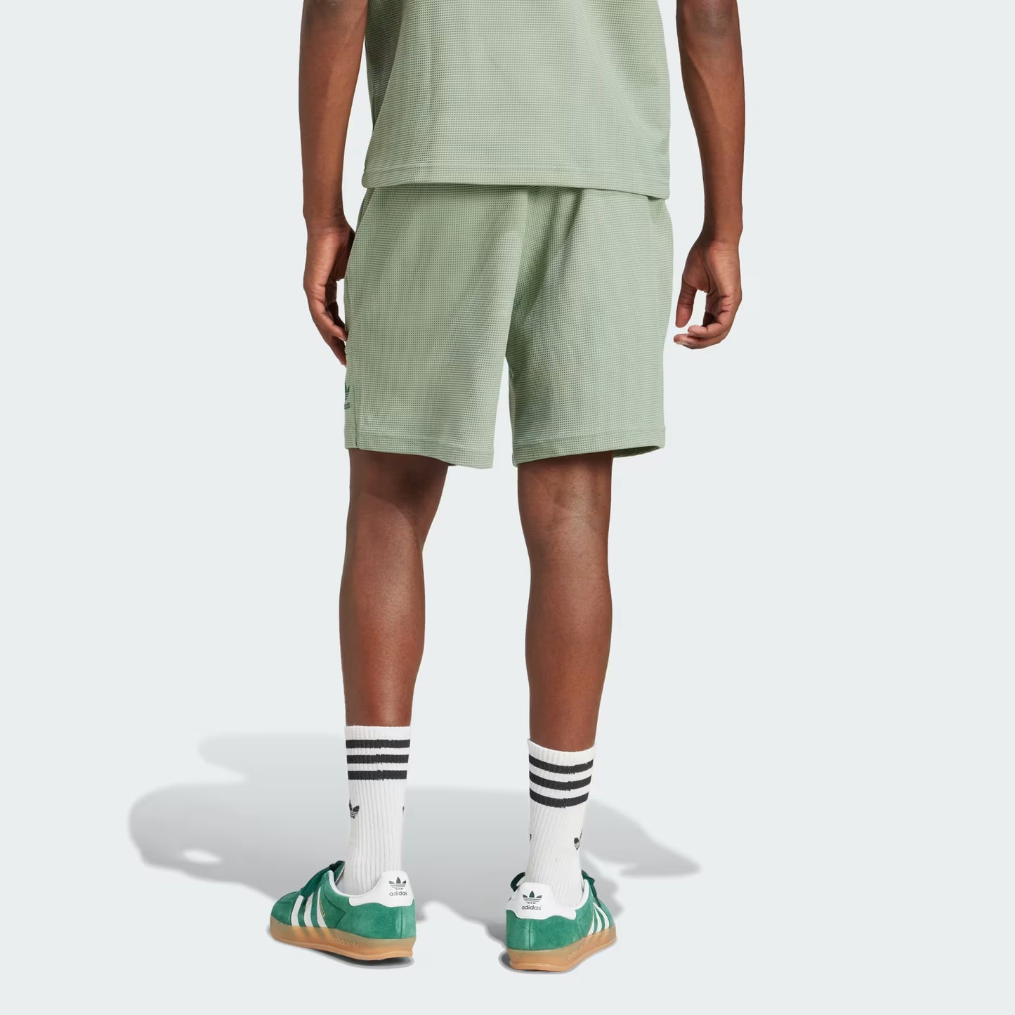 JD2450 ADIDAS APP TREFOIL ESSENTIALS MALE