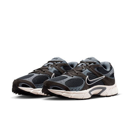 NIKE V5 RNR NEGRA GAMUZA