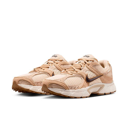 NIKE V5 RNR BEIGE OSCURO GAMUZA